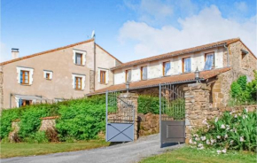 Beautiful home in Roussines with WiFi and 3 Bedrooms